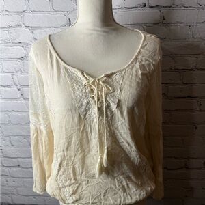 American Eagle Outfitters Cream Lace-Up Women's Top size medium